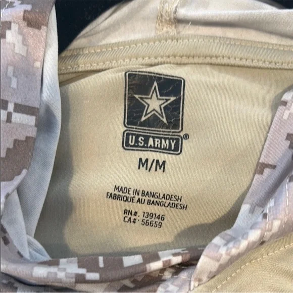 U.S. Army Tan Camouflage Hoodie - Picture 5 of 7